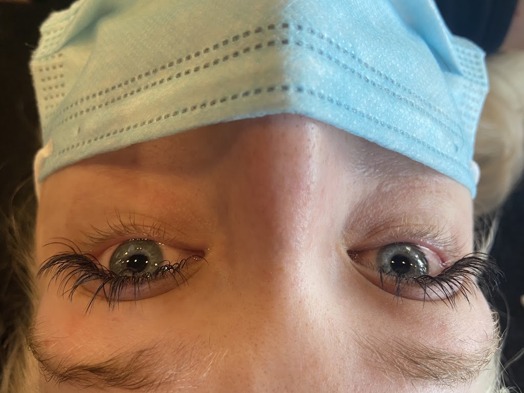 HONEY LASH COMPANY | 8057 168a St, Surrey, BC V4N 4Y6, Canada | Phone: (604) 970-9503