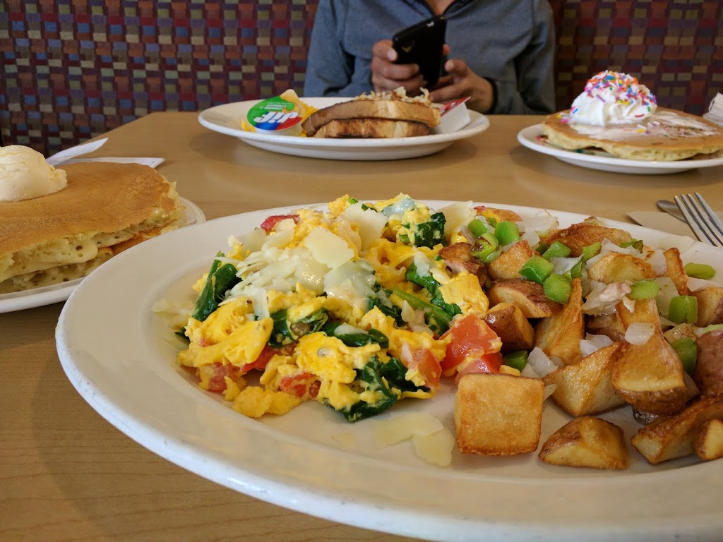 IHOP | 2429 152Nd St, 24 Johnston Plaza Unit 107, White Rock, BC V4B 4P3, Canada | Phone: (604) 538-3595