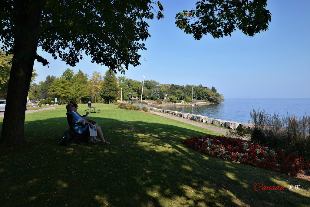 Sioux Lookout Park | 3200 Lakeshore Rd, Burlington, ON L7N 1A4, Canada | Phone: (905) 335-7736