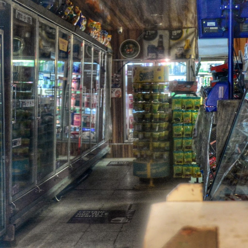 Dépanneur Tina + | 3571 Rue Sainte-Catherine E, Montréal, QC H1W 2E6, Canada | Phone: (514) 524-4400