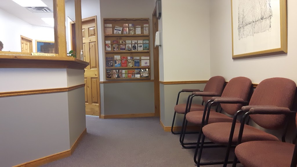 Lapp Timothy Dr | 348 Muskoka District Road 3, Huntsville, ON P1H 1C4, Canada | Phone: (705) 787-0333