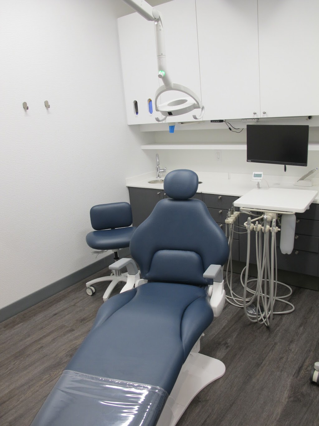 Canadian Aligner Club Chilliwack Eagle Landing | 8249 Eagle Landing Pkwy #702, Chilliwack, BC V2R 0P9, Canada | Phone: (604) 392-1212