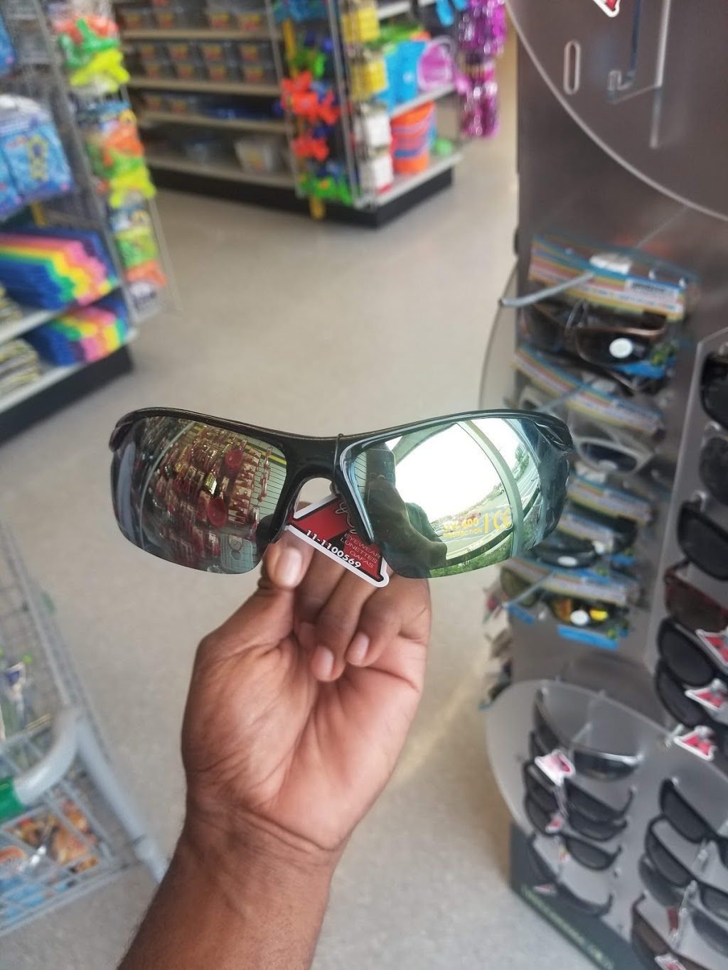 Dollarama | 55 Peakview Way, Hemlock Square, Halifax, NS B3M 0G2, Canada | Phone: (902) 832-0612