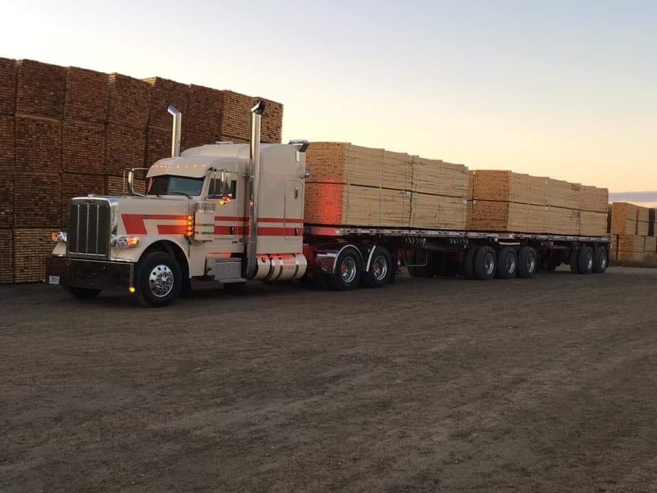 M.D LOGISTIQUE | 2400 Bd de Comporté, La Malbaie, QC G5A 1N4, Canada | Phone: (418) 439-0505
