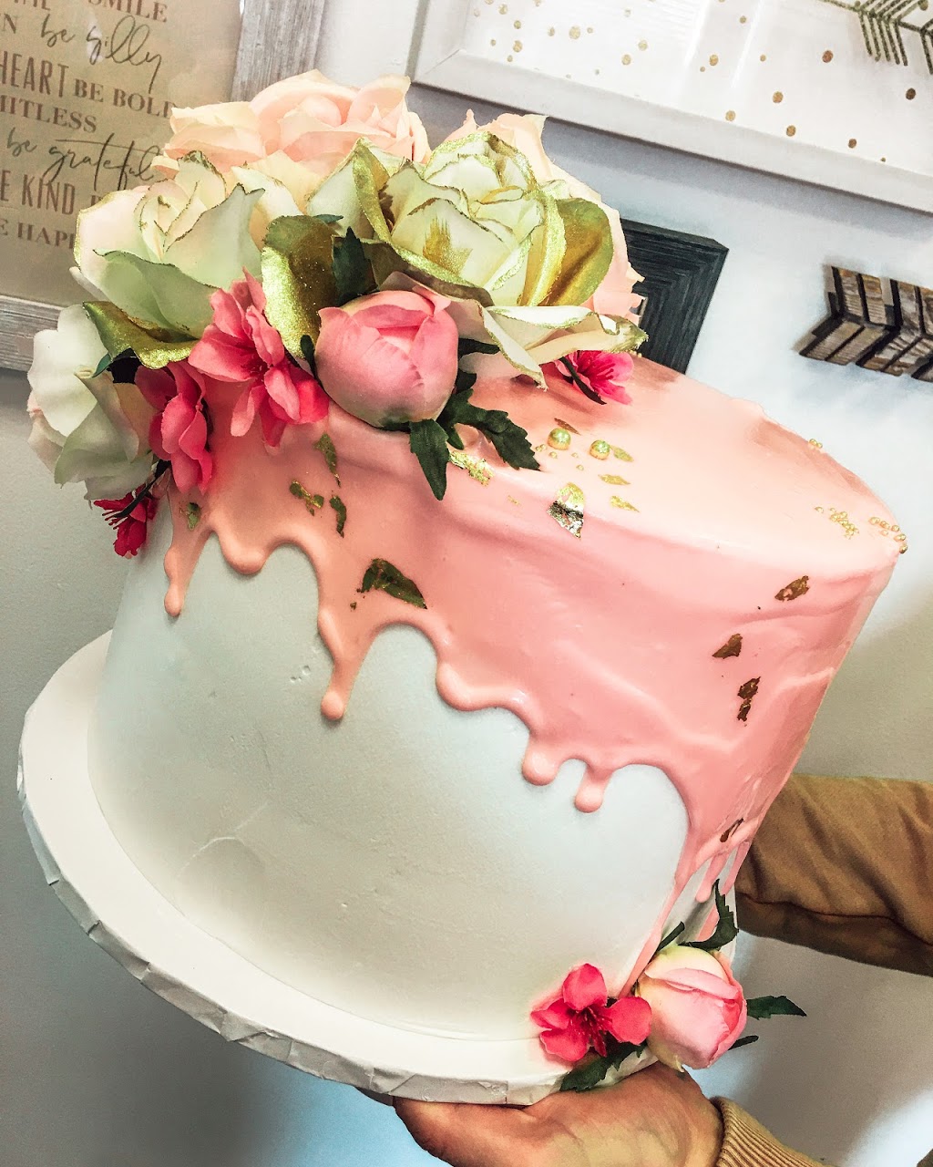 Euro Desserts | 90 Turbine Dr #16, North York, ON M9L 2S2, Canada | Phone: (416) 749-2123