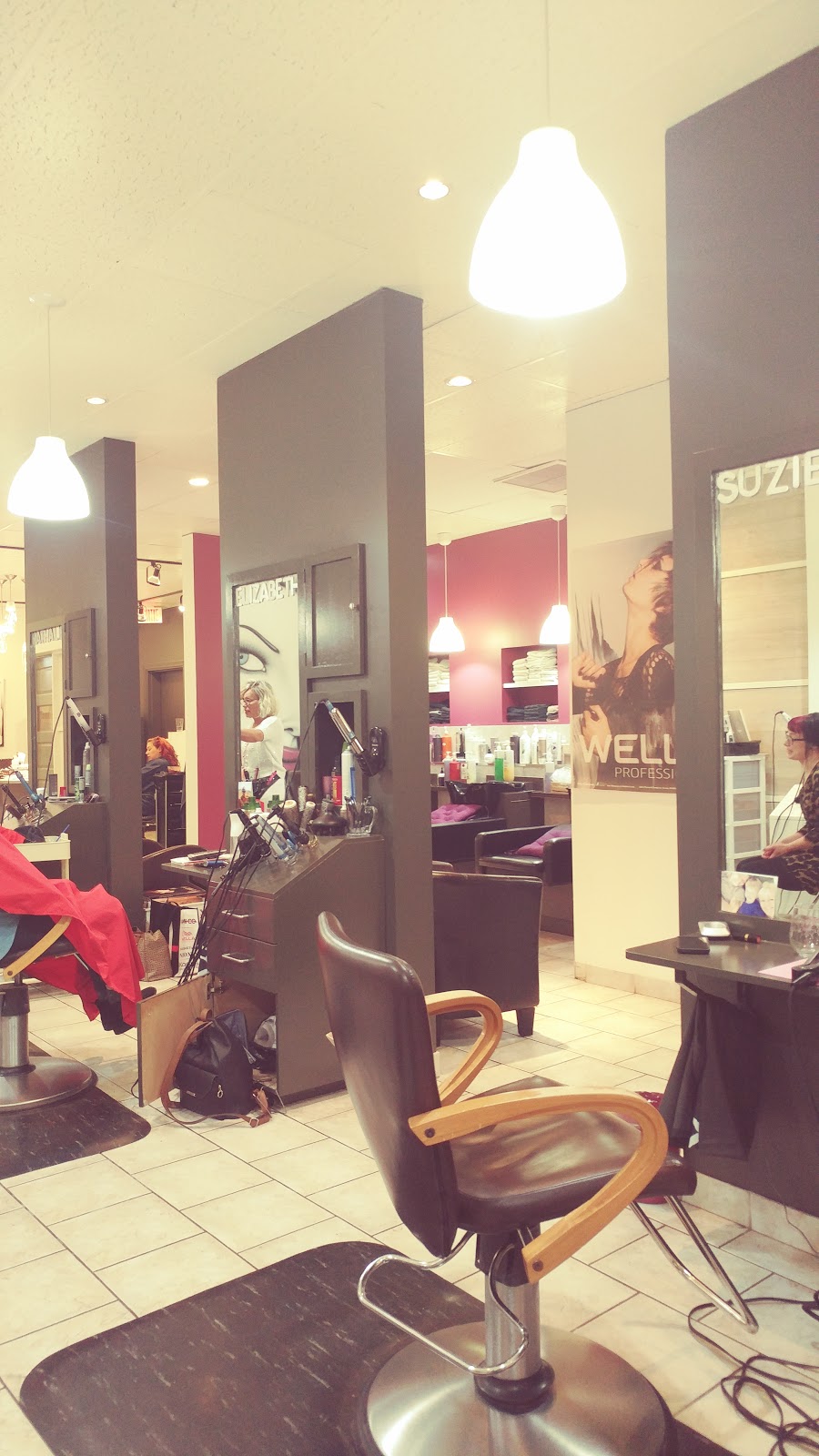 Salon Trianon | 33 Rue du Prince, Sorel-Tracy, QC J3P 4J5, Canada | Phone: (450) 742-8181