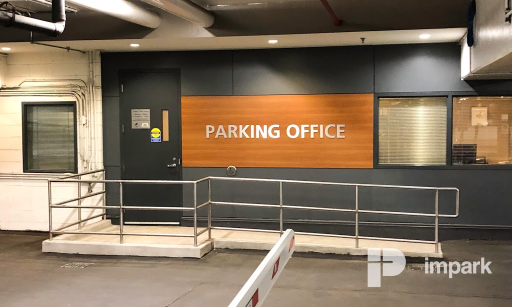 Impark Parking | parking | 4100 Yonge St, North York, ON M2P 2B5, Canada | 4163691801 OR +1 416-369-1801
