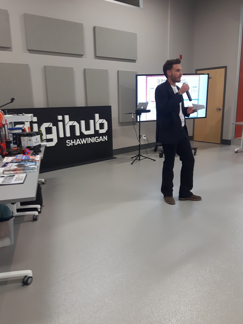 Digihub Shawinigan | 1250 Avenue de la Station, Shawinigan, QC G9N 8K9, Canada | Phone: (819) 556-0389