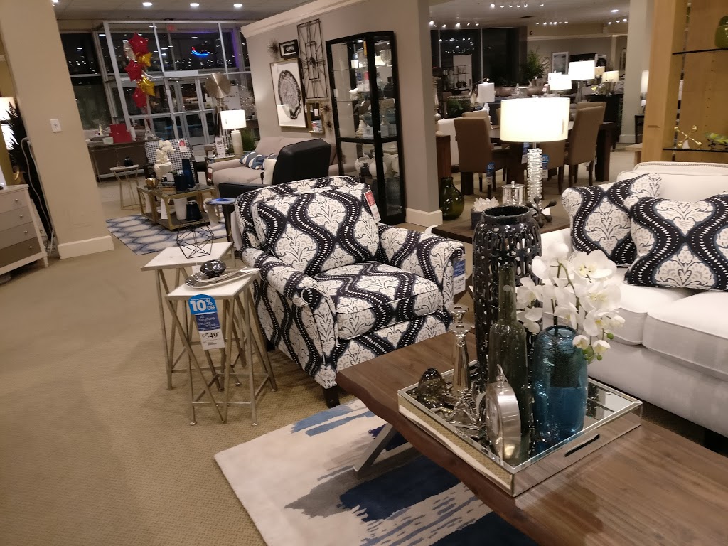 La-Z-Boy Home Furnishings & Décor | 3050 Vega Blvd Unit 2A, Mississauga, ON L5L 5X8, Canada | Phone: (905) 569-0046