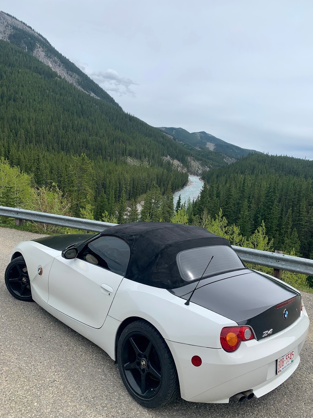 L&A Car Care Paradise | 955 Midridge Dr SE, Calgary, AB T2X 1H5, Canada | Phone: (403) 808-7012