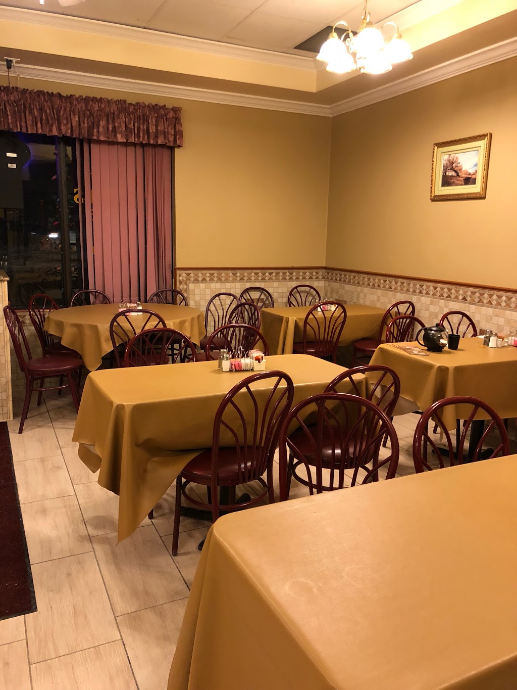 Canton Restaurant | 1179 Bayfield St, Midhurst, ON L0L 1X1, Canada | Phone: (705) 728-1228