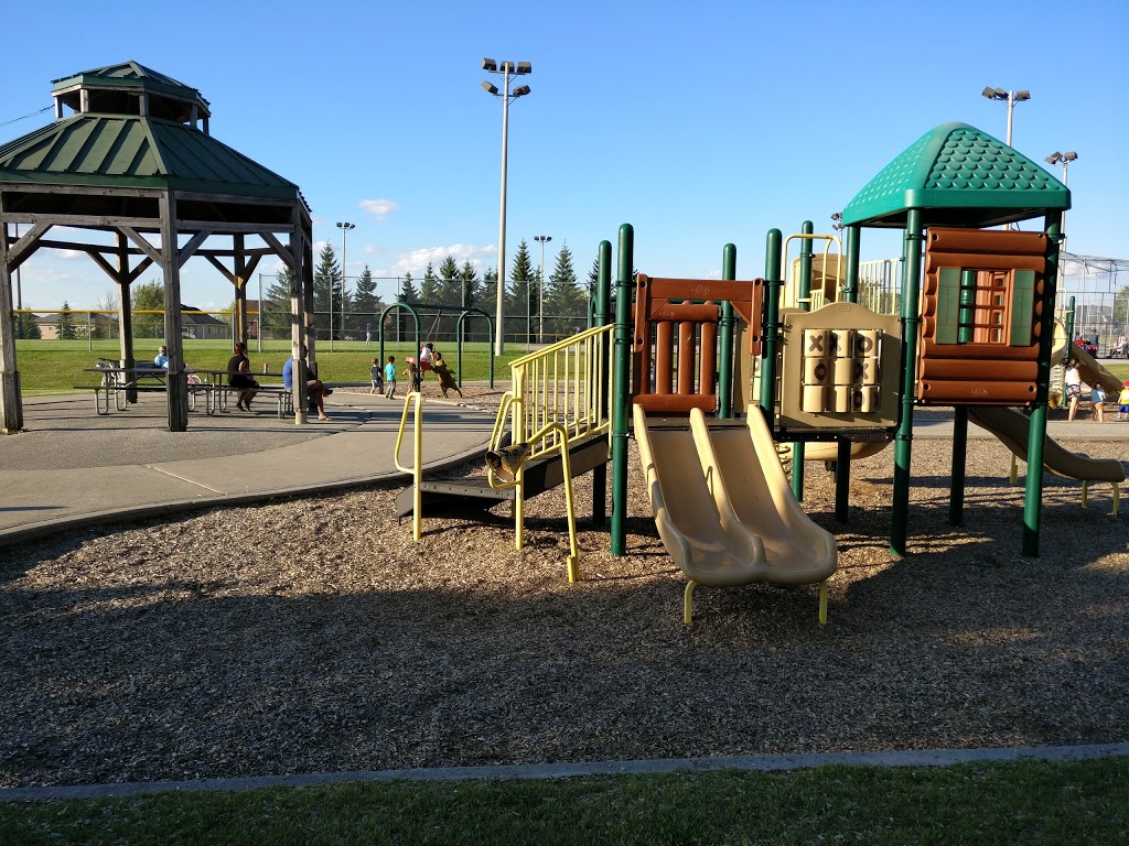 James Lloyd Park | Aurora, ON L4G 6Y7, Canada | Phone: (416) 315-6969