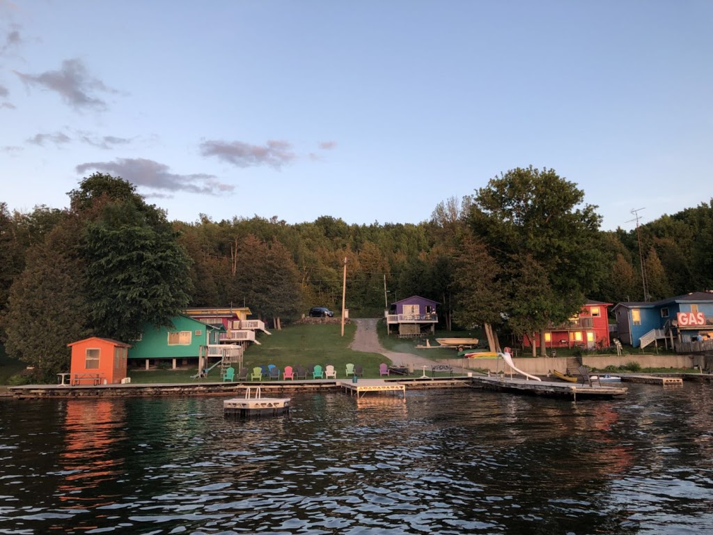 Twin Cedar Cottages | 32 Sandy Bay Rd, Hastings, ON K0L 1Y0, Canada | Phone: (705) 696-3127