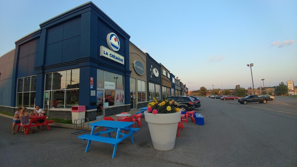 Sushi Taxi | 4 Rue des Ormeaux #600, Trois-Rivières, QC G8W 1S6, Canada | Phone: (819) 840-0979