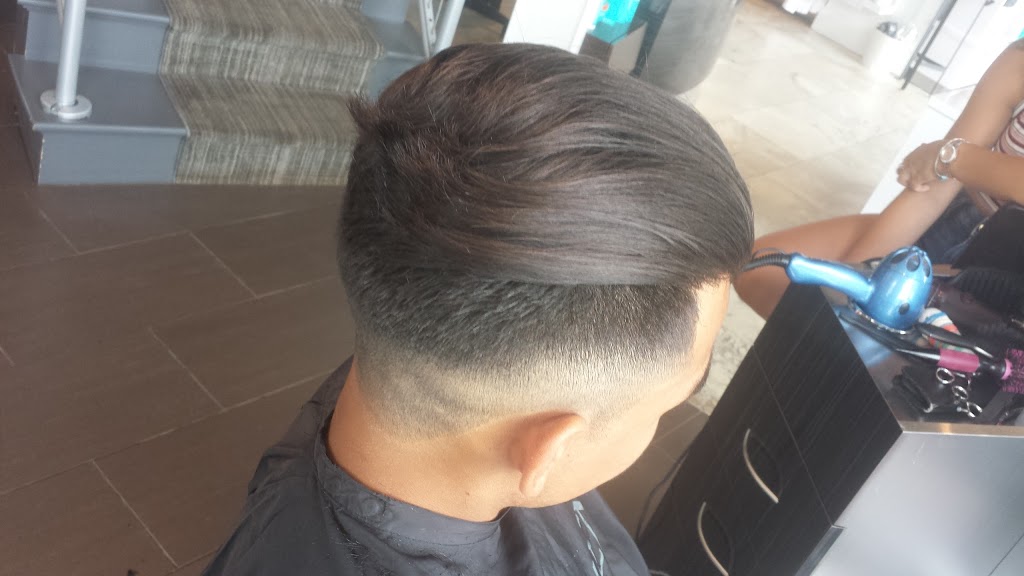 Kur Salon & Spa | 260 Doon S Dr, Kitchener, ON N2P 2L8, Canada | Phone: (519) 896-2111