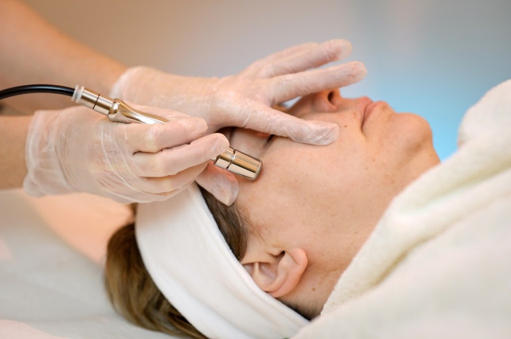 Aesthetic Wellness Center 唯美 | 3278 Midland Ave Unit D115, Scarborough, ON M1V 0C9, Canada | Phone: (647) 351-6269