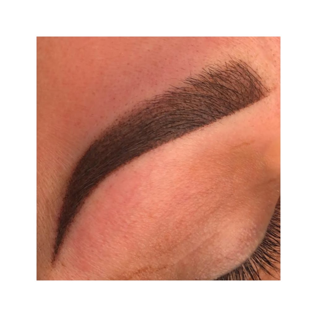 Brows & Beyond | 780 Baseline Rd # 7, Ottawa, ON K2C 3V8, Canada | Phone: (613) 617-2769