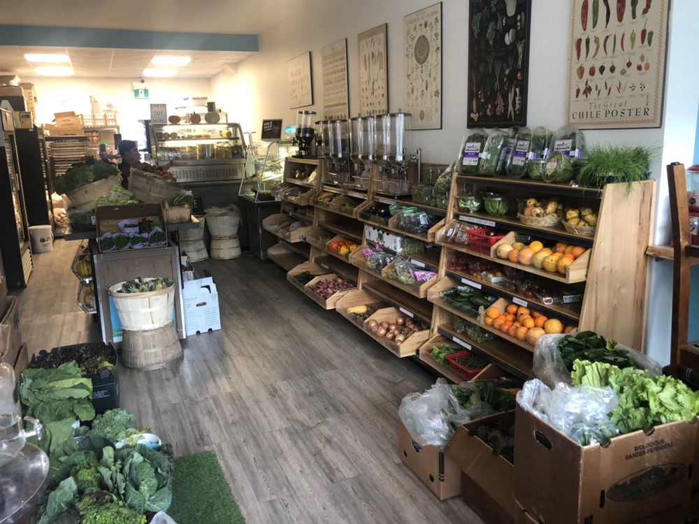 Feed it Forward | 2770 Dundas St W, Toronto, ON M6P 1Y3, Canada | Phone: (416) 786-4126