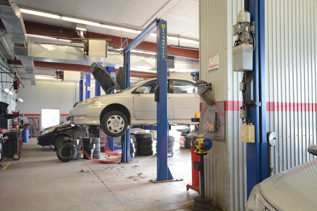 Valleyfield Toyota | 3333 Boulevard Monseigneur-Langlois, Salaberry-de-Valleyfield, QC J6S 4Y2, Canada | Phone: (450) 373-0850