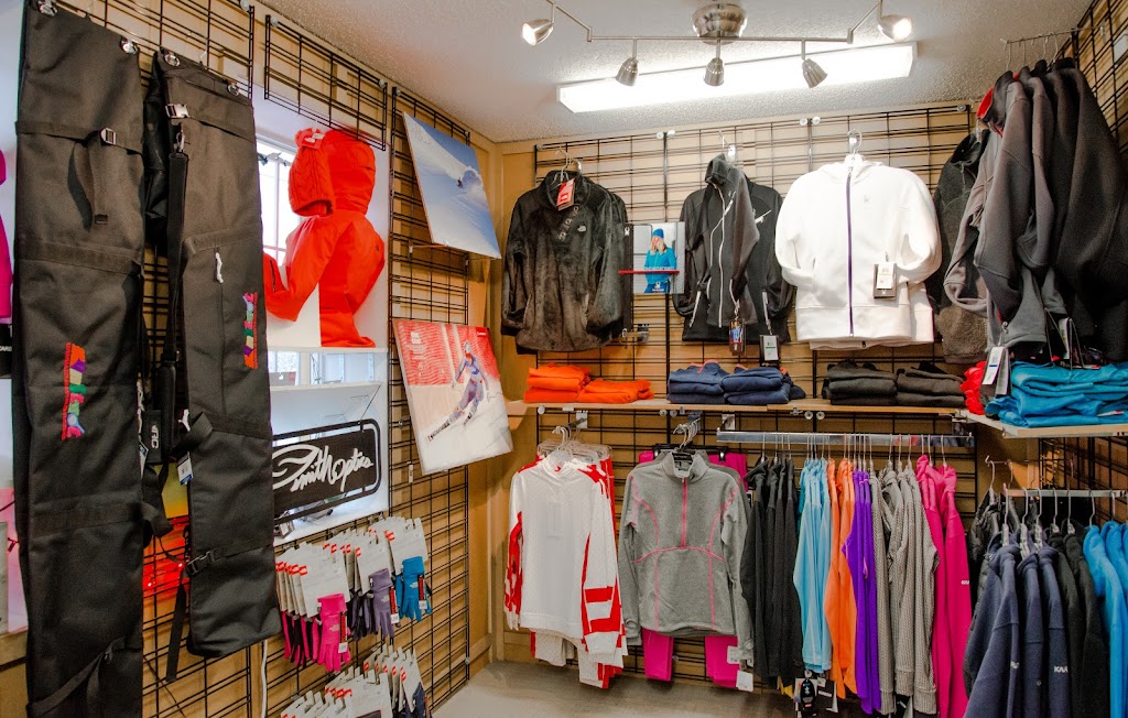 Kunstadt Sports | 1583 Bank St, Ottawa, ON K1H 7Z3, Canada | Phone: (613) 260-0696