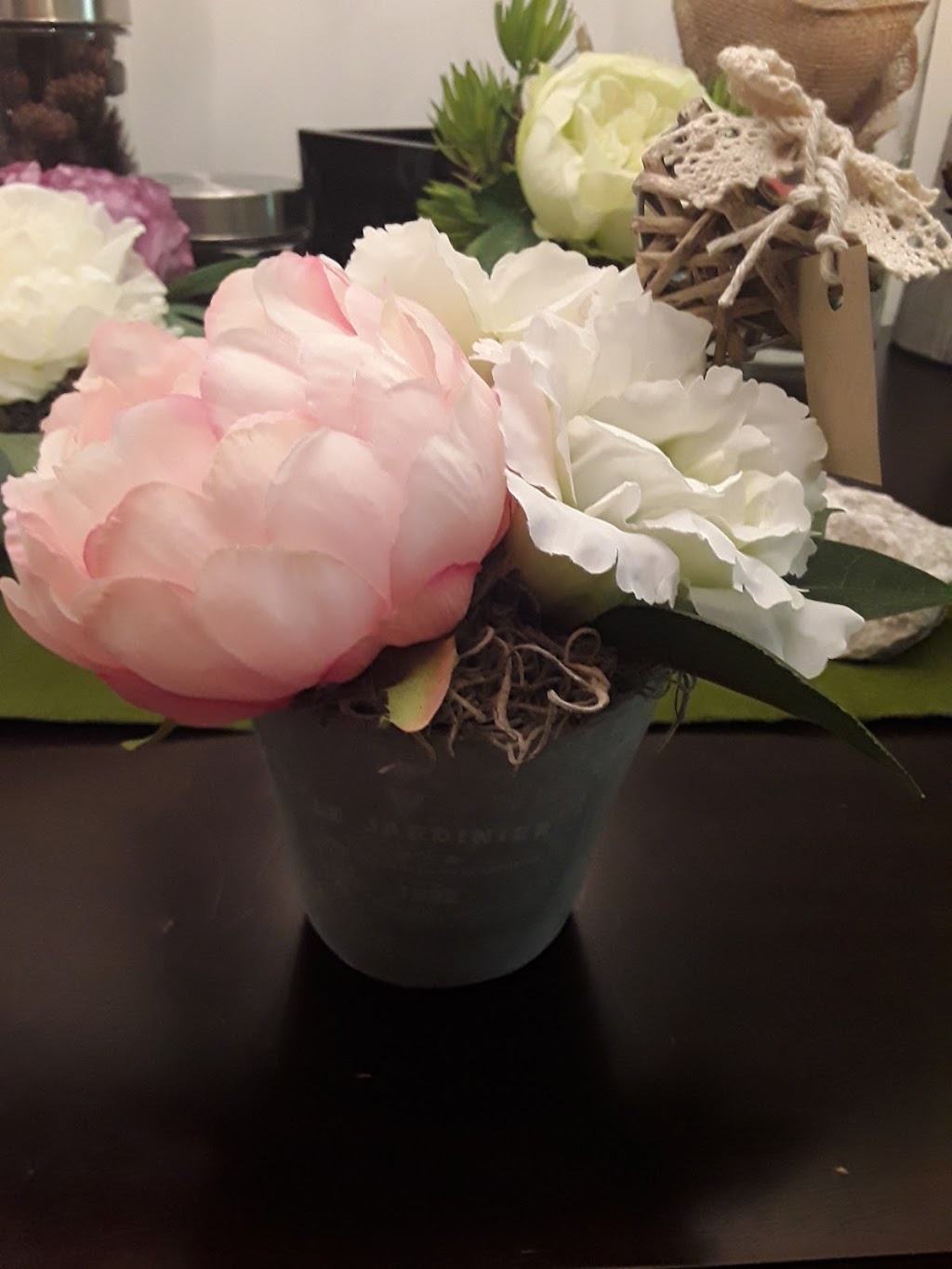 Boutique Suzy Fleuriste | 207 Route de lÉcole, Saint-Sylvère, QC G0Z 1H0, Canada | Phone: (819) 285-2067