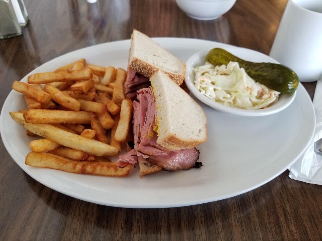 Johnny Pastramis Breakfast & Lunch | 569 Lake St, St. Catharines, ON L2N 4J1, Canada | Phone: (905) 988-1111