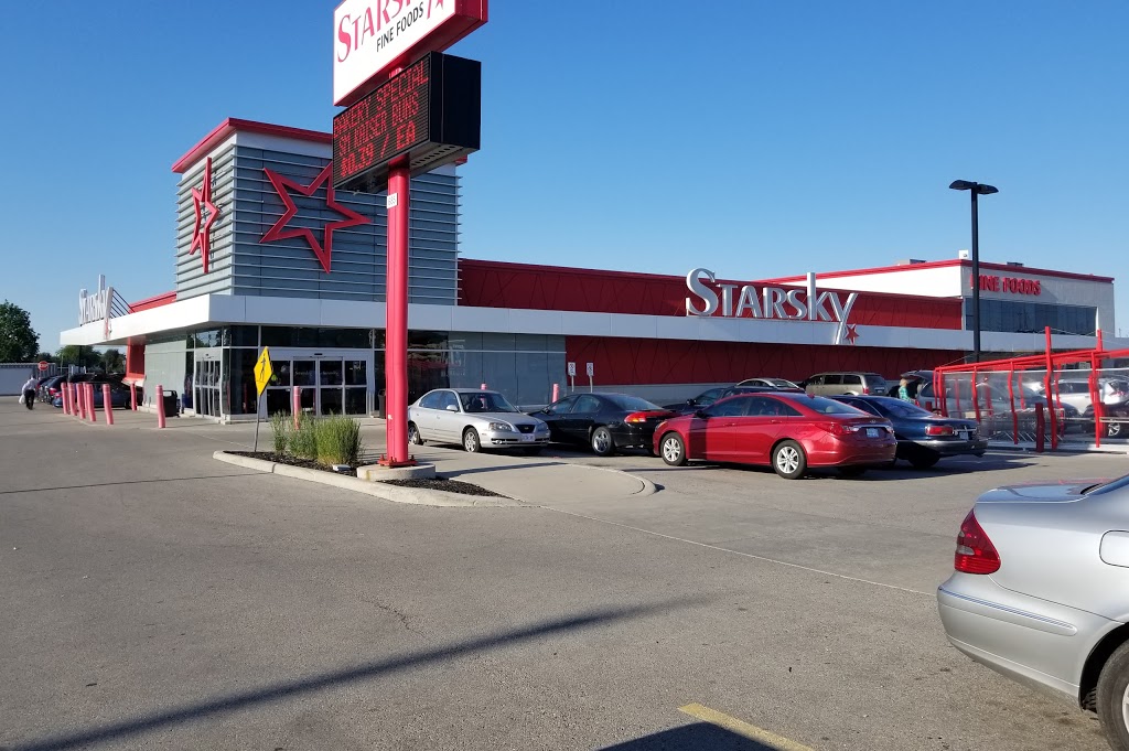Starsky Fine Foods | 685 Queenston Rd, Hamilton, ON L8G 1A1, Canada | Phone: (905) 573-8885