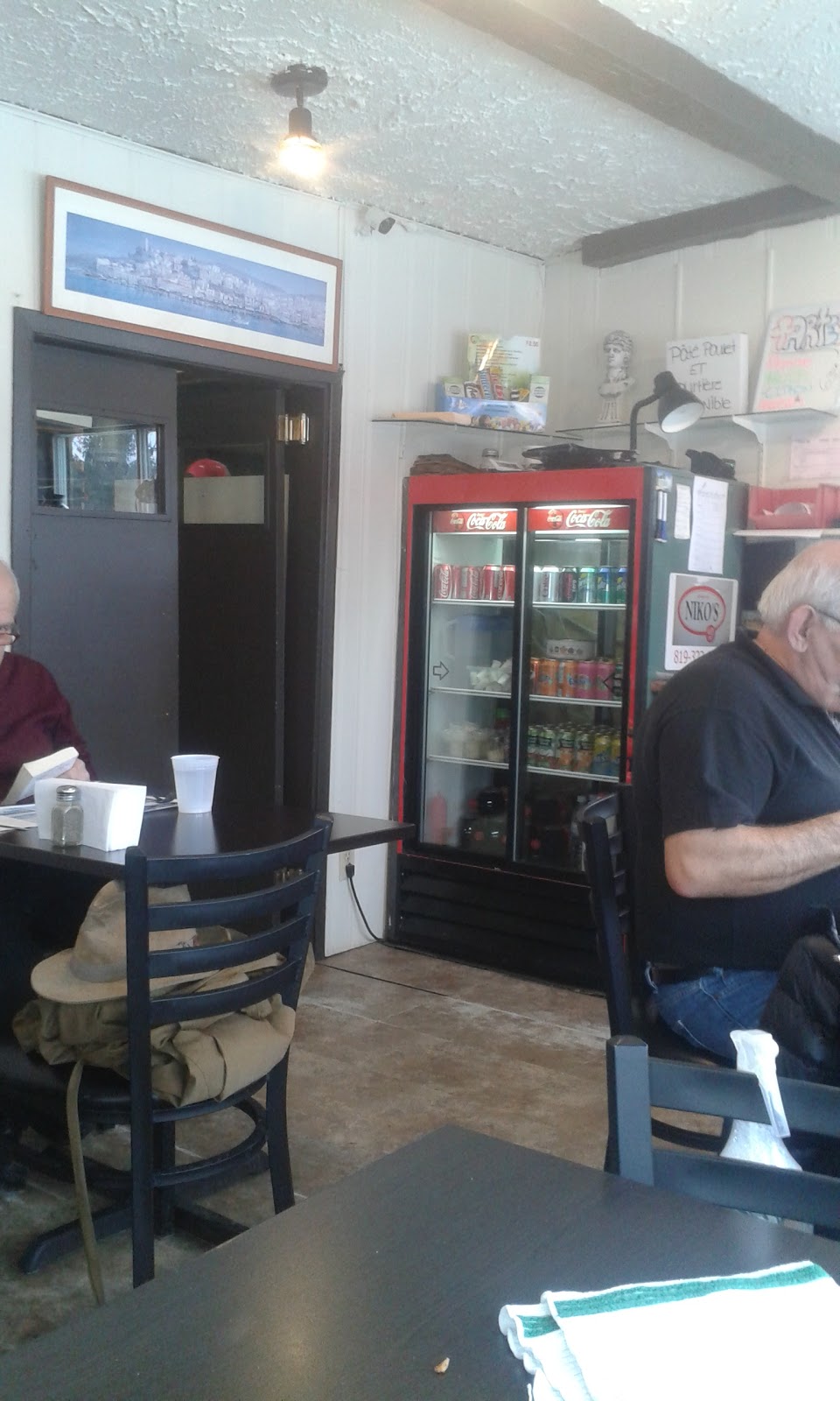 Restaurant Nikos | 950 QC-117, Val-David, QC J0T 2N0, Canada | Phone: (819) 322-3422