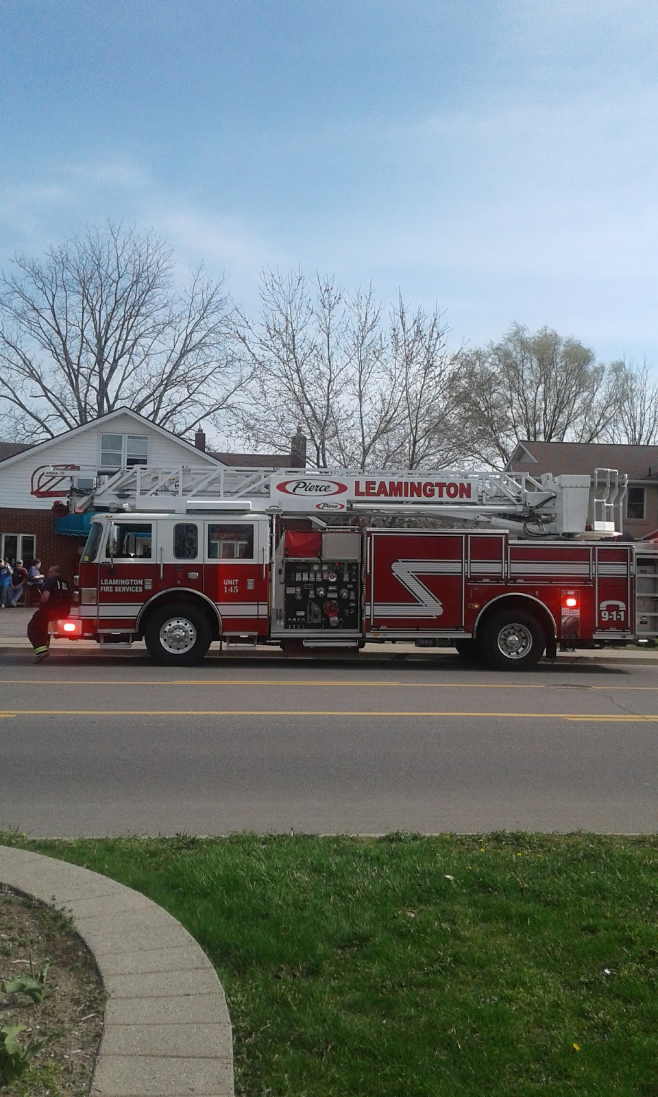 Leamington Fire Services | 5 Clark St W, Leamington, ON N8H 1E5, Canada | Phone: (519) 326-6291
