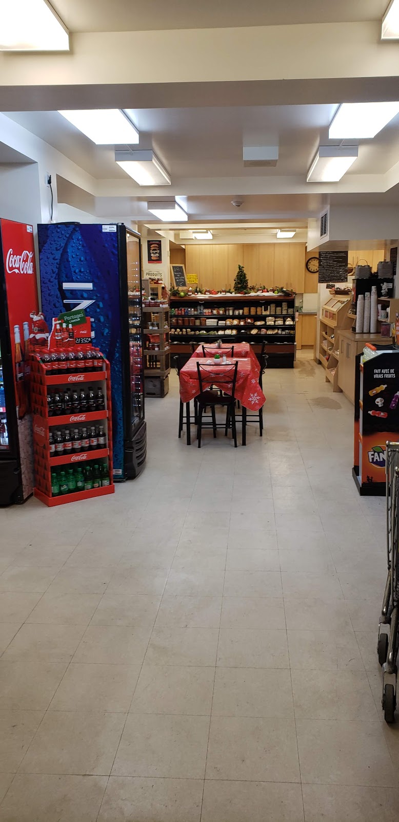 Depanneur Chamard Inc | 45 Boulevard Industriel, Repentigny, QC J6A 5R5, Canada | Phone: (450) 581-0101