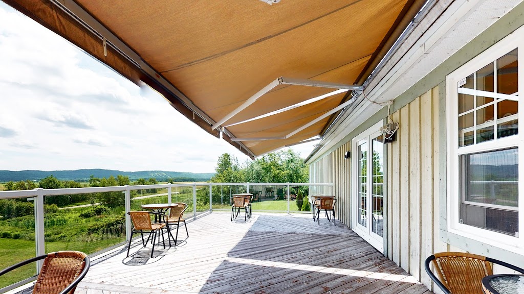 Sainte-Famille Wines Ltd | 11 Dudley Park Ln, Falmouth, NS B0P 1L0, Canada | Phone: (800) 565-0993