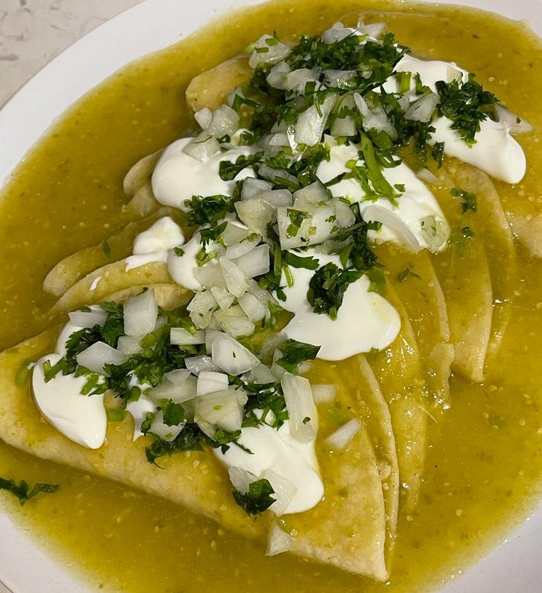 Las Delicias de Las Abuelas | 4957 Marine Dr #7, West Vancouver, BC V7W 2P5, Canada | Phone: (604) 762-5472