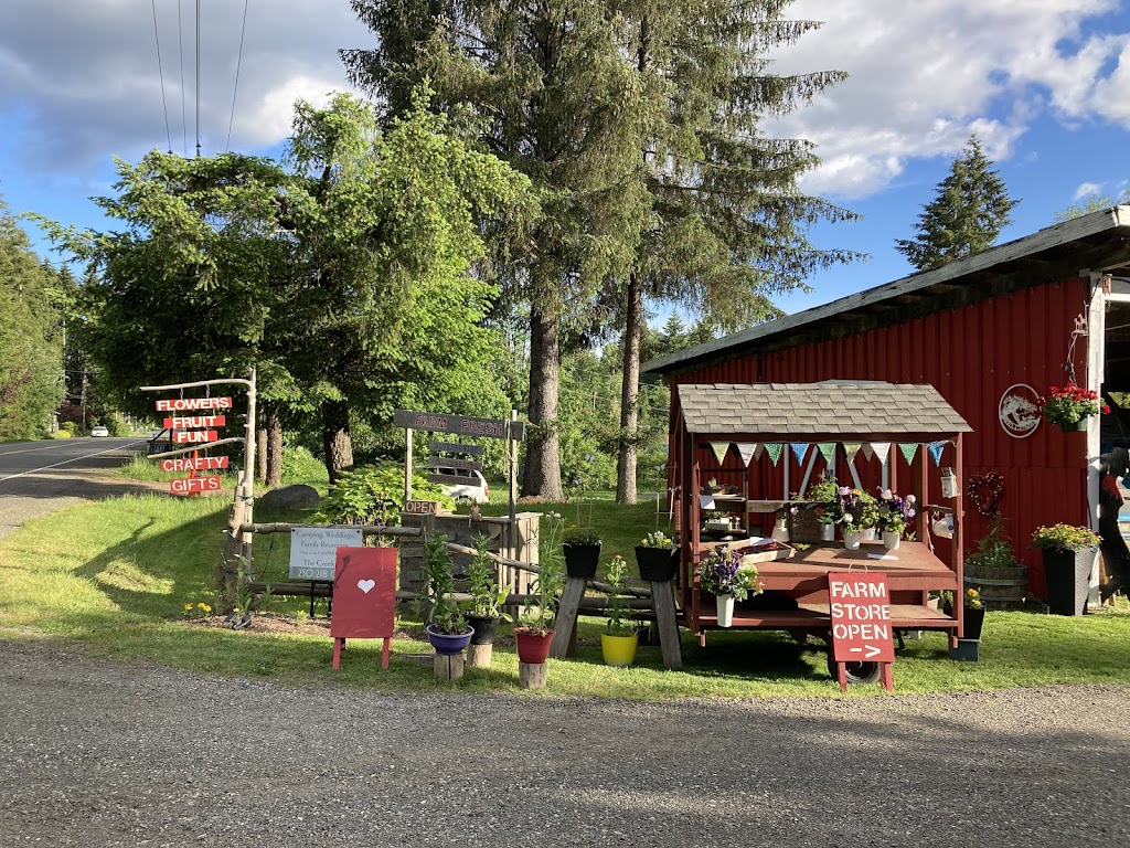 The Creekside | 7931 N Island Hwy, Black Creek, BC V9J 1G8, Canada | Phone: (250) 240-1744
