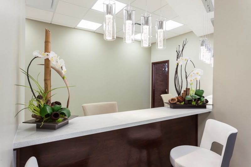 Rockcliffe Dental and Denture Centre | 681-A Montréal Rd, Ottawa, ON K1K 0T1, Canada | Phone: (613) 746-4600