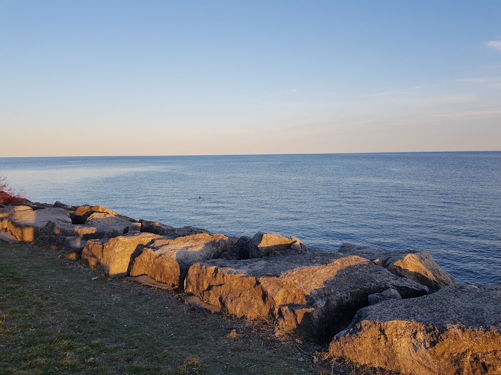 Lakefront Promenade Park | 115 Lakefront Promenade, Mississauga, ON L5E 3G9, Canada | Phone: (905) 615-4870