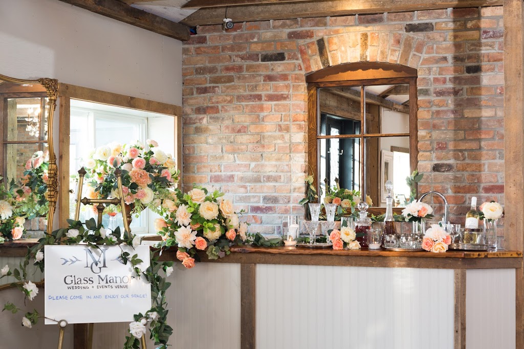 The Glass Manor - Wedding Venue | 5108 County Road 27 R.R.#1, Cookstown, ON L0L 1L0, Canada | Phone: (705) 458-1275