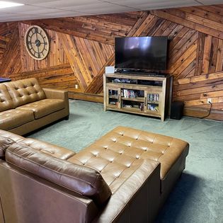 Rocky Mountain Guest House | 5 Nelson Ave, Mountain View, AB T0K 1N0, Canada | Phone: (403) 360-6273