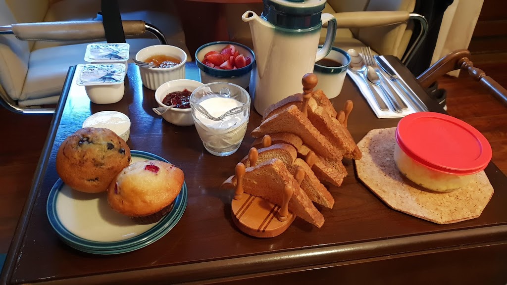 Cedarwood Lodge | 40 Cranston Rd, Providence Bay, ON P0P 1T0, Canada | Phone: (705) 377-5845