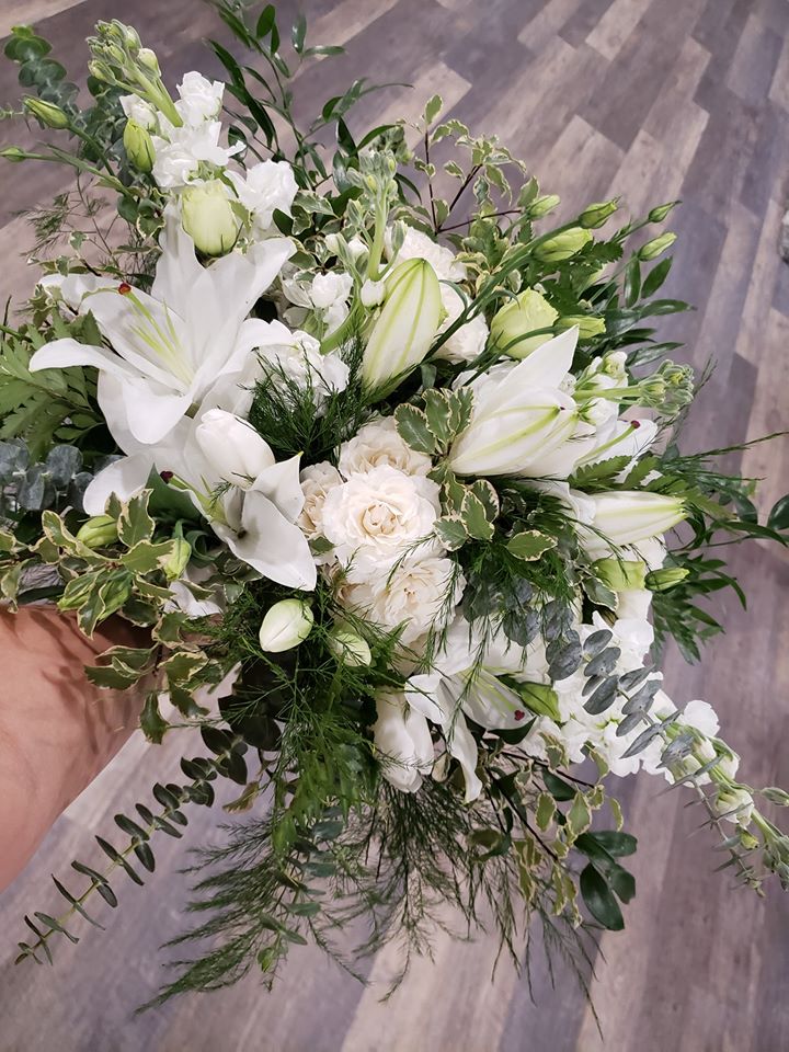 Your Dream Flowers | 1540 Roseville Rd, Cambridge, ON N1R 5S3, Canada | Phone: (519) 635-8982