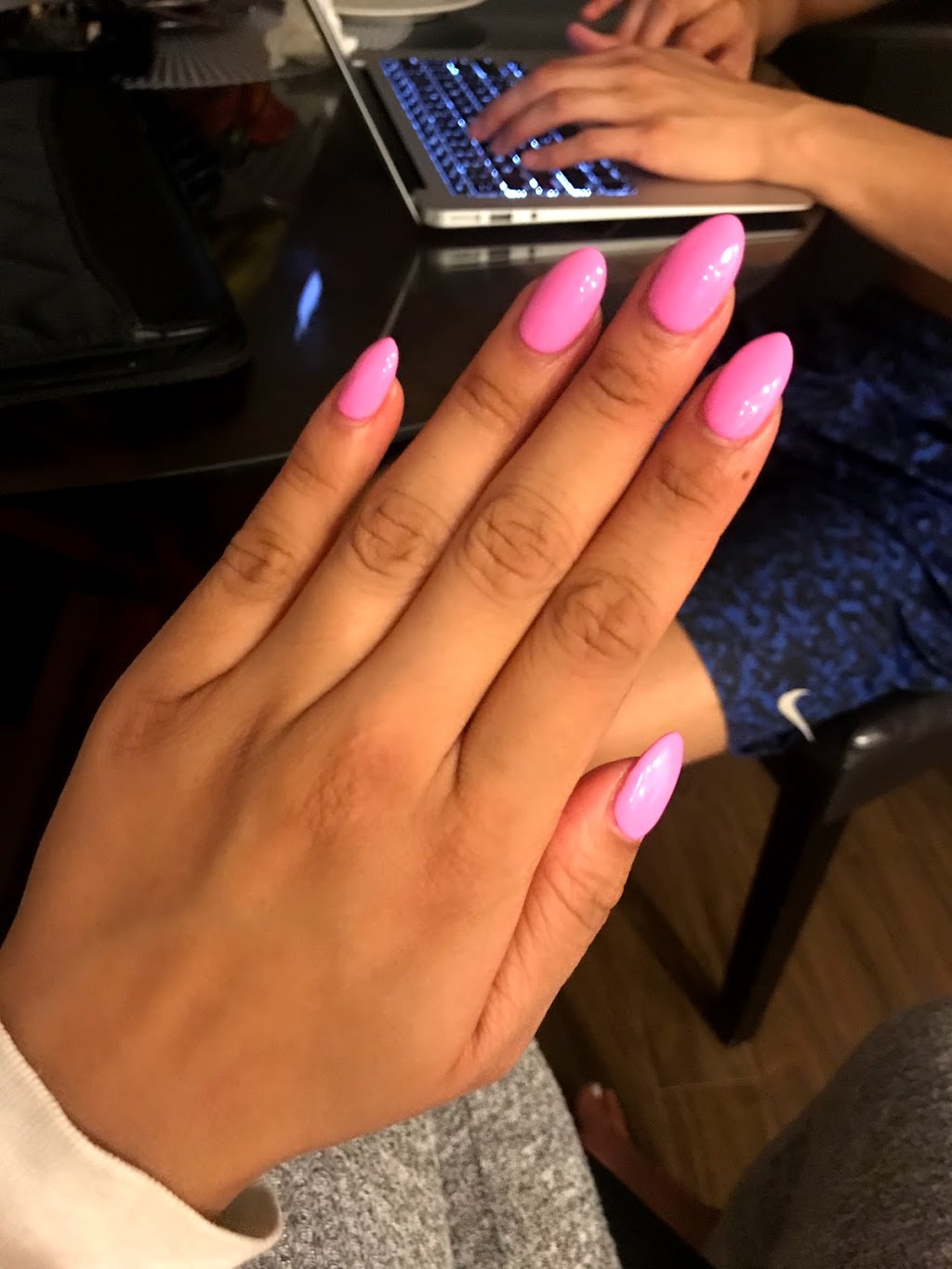 Younger Nails | 3675 Westminster Hwy, Richmond, BC V7C 5V2, Canada | Phone: (604) 278-5561