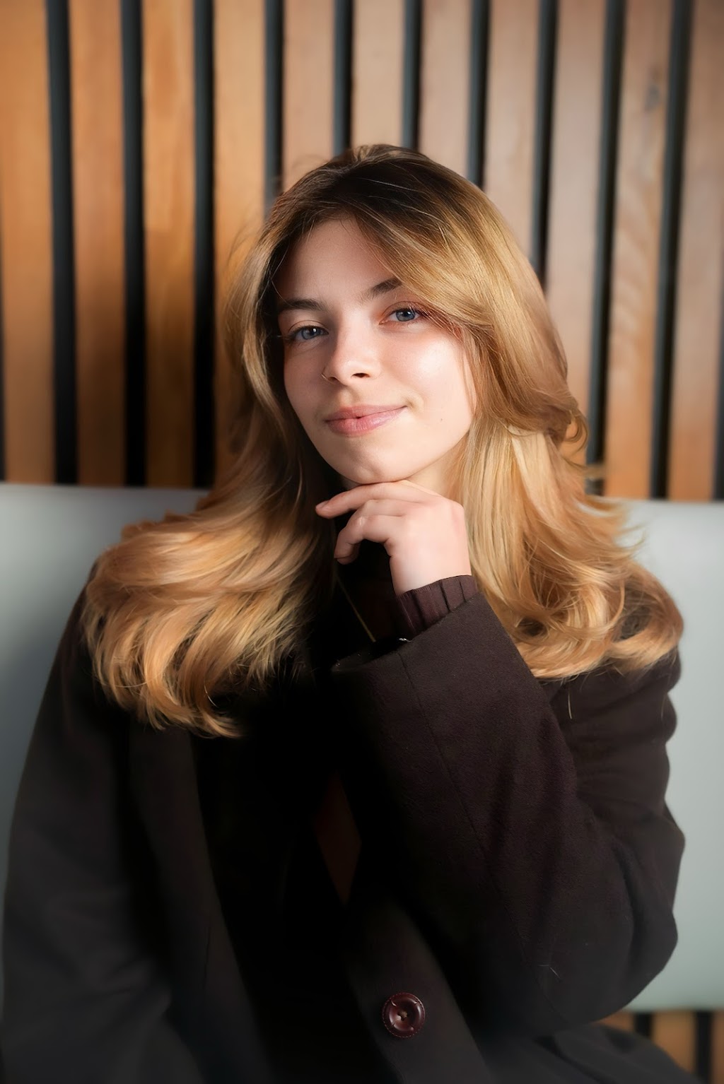 Femilux Hair Salon | 342A Bd Cartier O, Laval, QC H7N 2J6, Canada | Phone: (450) 239-0570