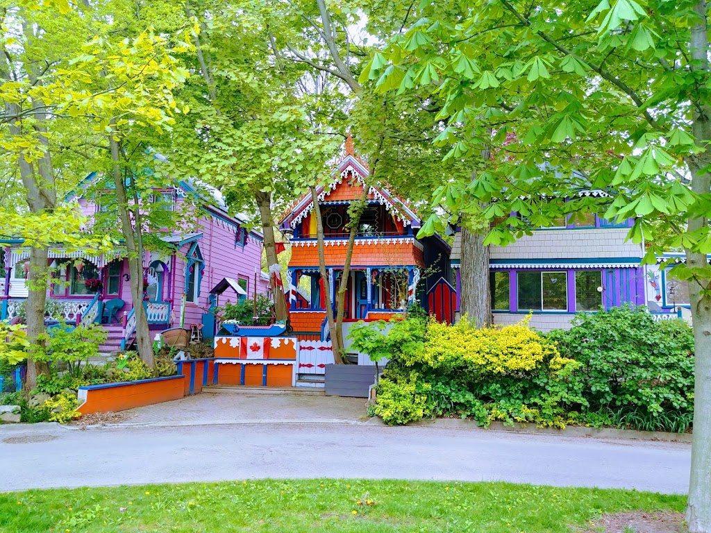 Grimsby Beach | 109 Lake St, Grimsby, ON L3M 5L6, Canada | Phone: (905) 945-9634