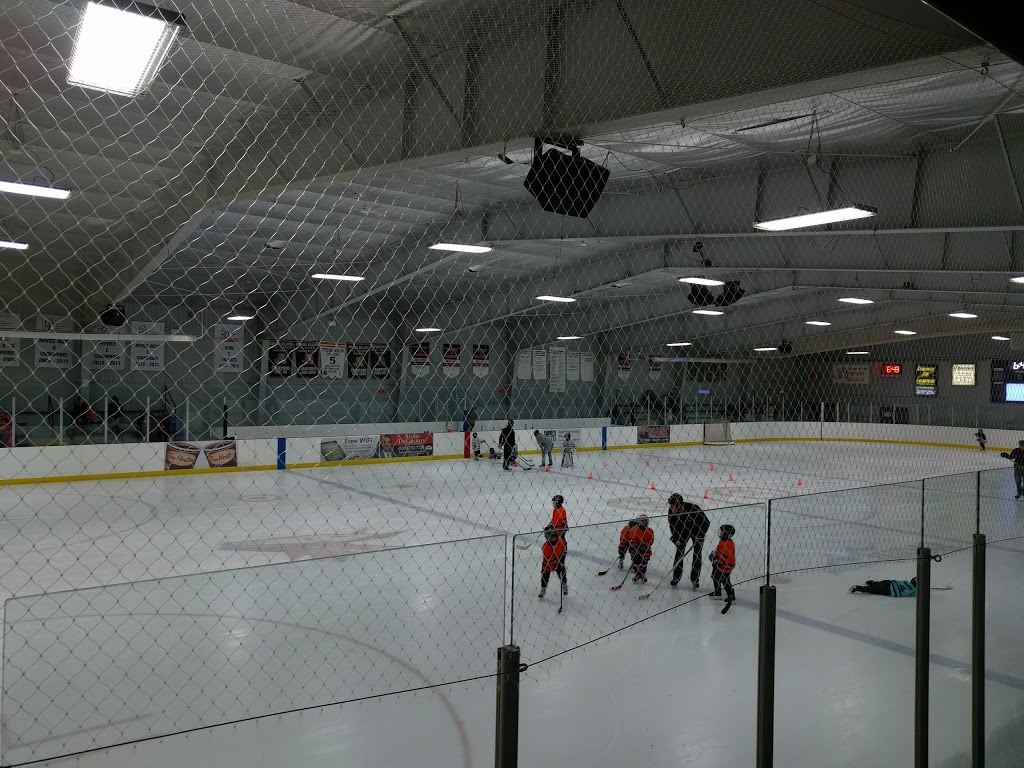 Burford Arena | 14 Potter Dr, Burford, ON N0E 1A0, Canada | Phone: (519) 449-5611