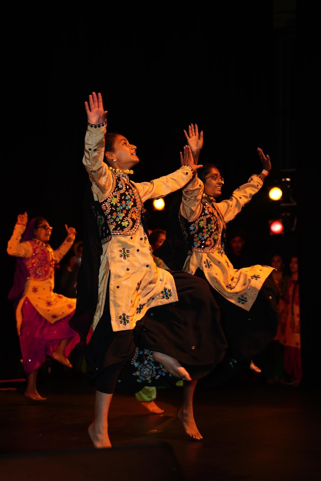 G9 Bhangra Academy | 45 Lewis Rd, Guelph, ON N1H 1E9, Canada | Phone: (226) 978-4722