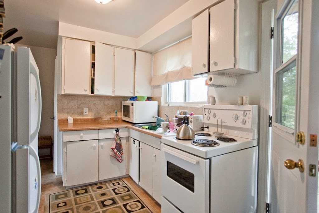 Glenwood Park Townhomes | 2418 Glenwood School Dr, Burlington, ON L7R 3S2, Canada | Phone: (289) 910-0305