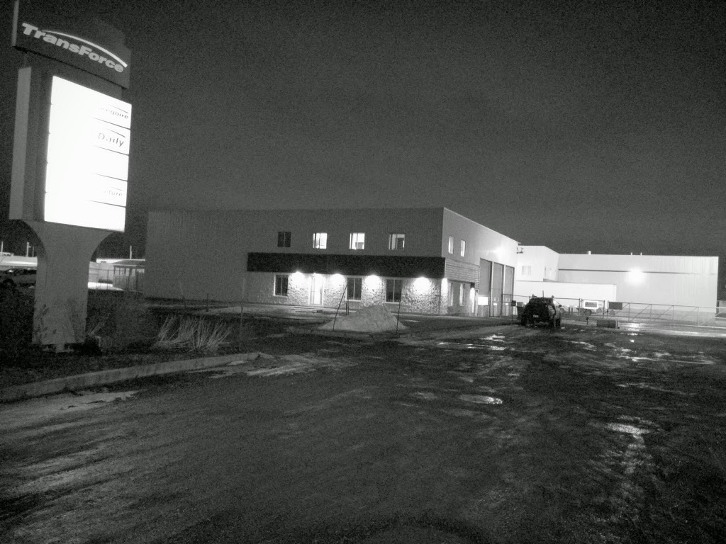 Transport TFI 15 Sec Sec | 850 Rue Labonté, Drummondville, QC J2C 5Y4, Canada | Phone: (819) 477-6599