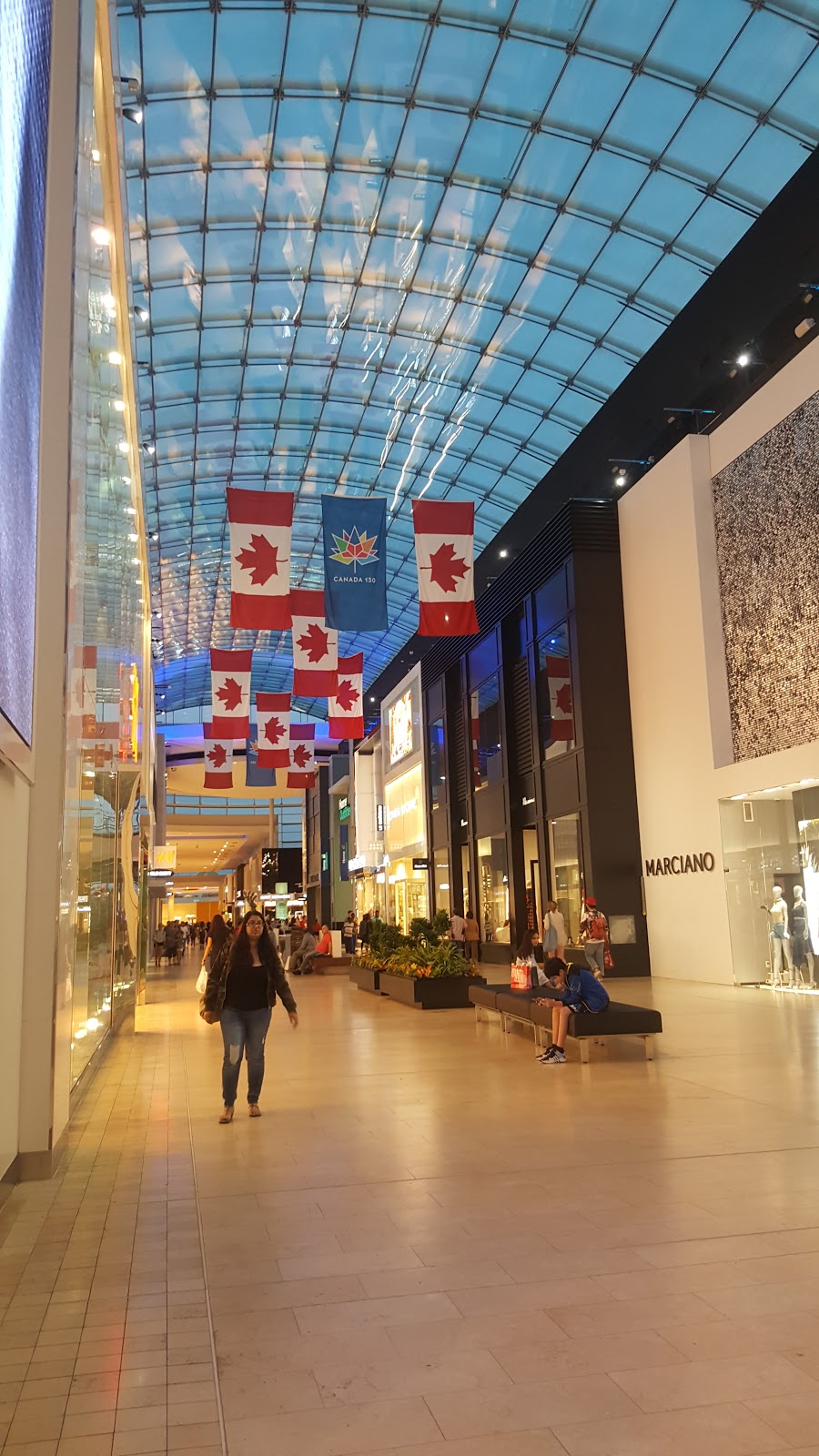 YORKDALE SHOPPING CENTRE - 439 Photos & 265 Reviews - 3401