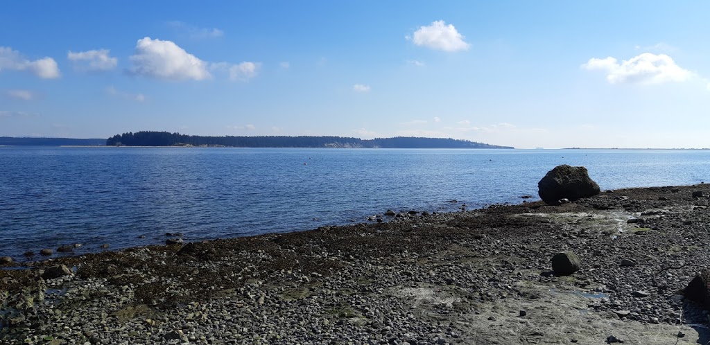 Amity Drive Water Access | North Saanich, BC, Canada