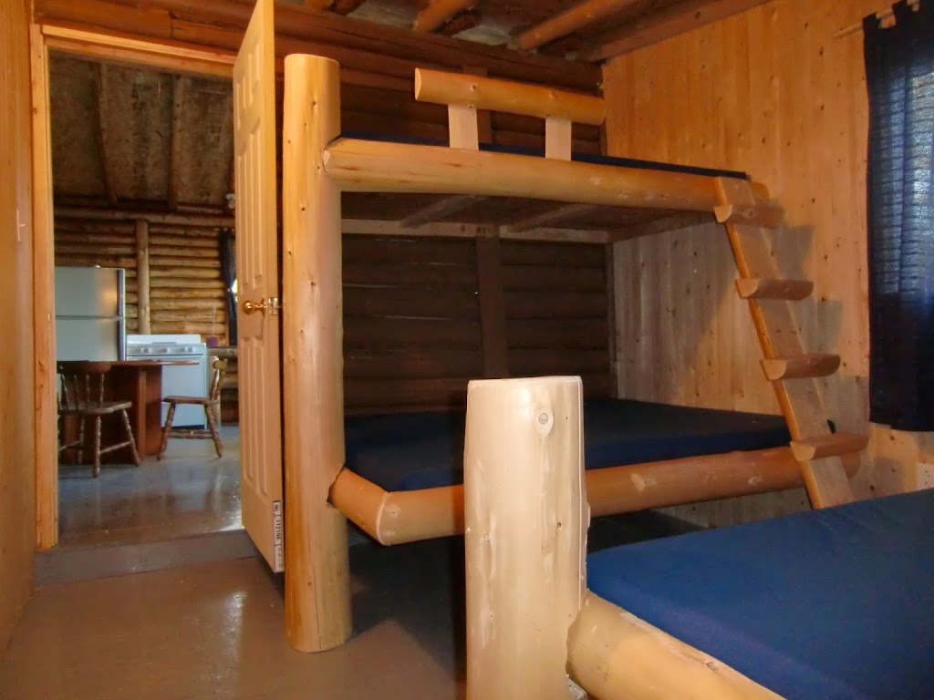 Pourvoirie Oasis duGouin | 170 Rue des Gouverneurs, Saint-Étienne-des-Grès, QC G0X 2P0, Canada | Phone: (800) 959-7453