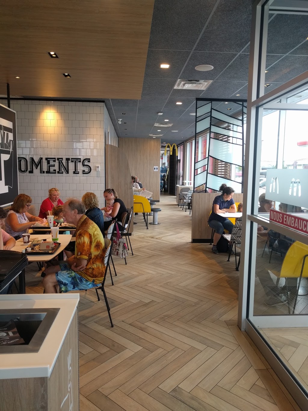 McDonalds | 167 Route du Président-Kennedy, Lévis, QC G6V 9J5, Canada | Phone: (418) 833-0657